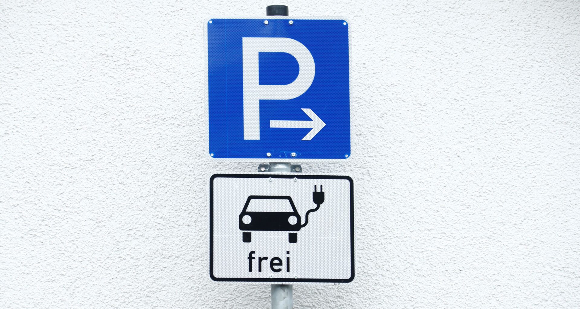 Le marché des voitures électriques en Allemagne stimulé artificiellement, selon une association professionnelle