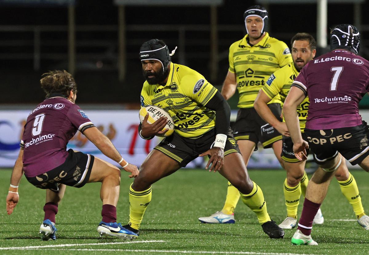 Un pack inefficace, et des trois-quarts à l’envers, « incapables de jouer un ballon de turn-over », pointe leur entraîneur Clément Briscadieu.