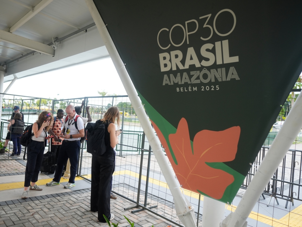 L'UE cède et se résigne à un accord décevant à la COP30