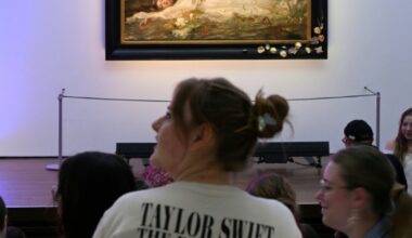 Ophélie version pop : des fans de Taylor Swift envahissent un musée allemand : Actualités