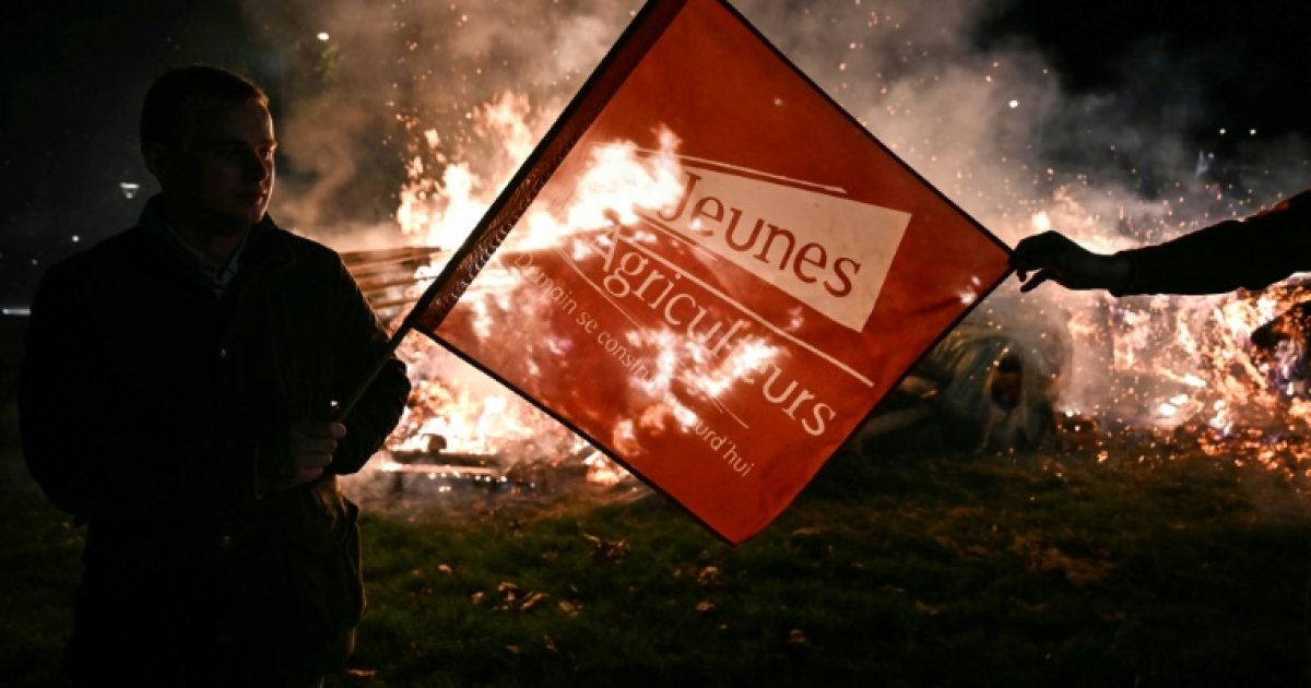 A Rouen, 250 agriculteurs manifestent contre l'accord avec le Mercosur : Actualités