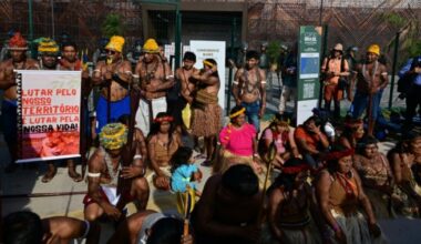 Des manifestants autochtones perturbent de nouveau la COP30 en Amazonie : Actualités