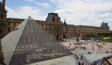 Casse au Louvre : des failles potentielles sur la sécurité de la salle Apollon révélées… en 2007 : Actualités