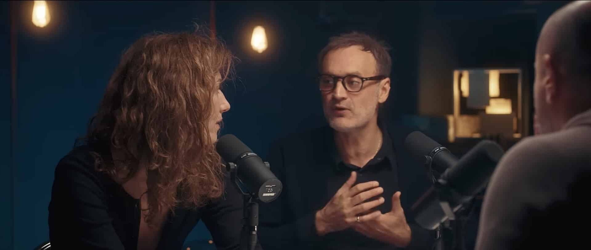 "Une bouffonne" : Doria Tillier, ce que pense Augustin Trapenard de son ex-collègue du "Grand Journal"