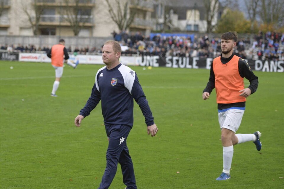 Les Bleuets sont à l'échauffement.