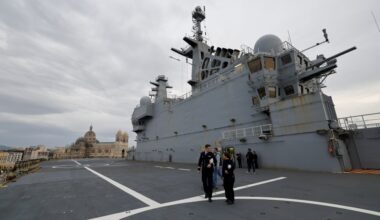 À bord du porte-hélicoptères amphibie "Dixmude" en escale à Marseille jusqu'à ce dimanche
