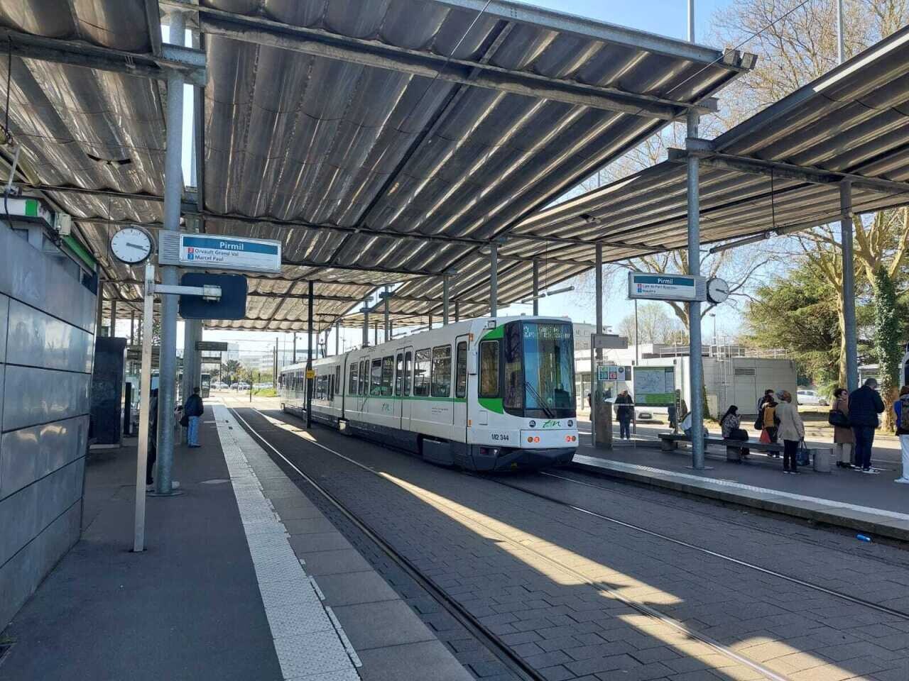 la circulation des trams interrompue pendant une heure