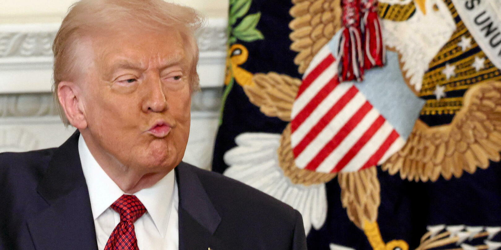 Face à l’inflation aux États-Unis, Trump annule certains droits de douane