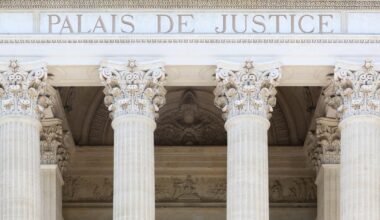 une mère célibataire condamnée pour avoir mis dehors son fils de 9 ans