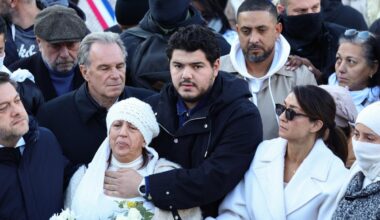 à Marseille, émotion et colère au rassemblement en hommage au petit frère du militant Amine Kessaci