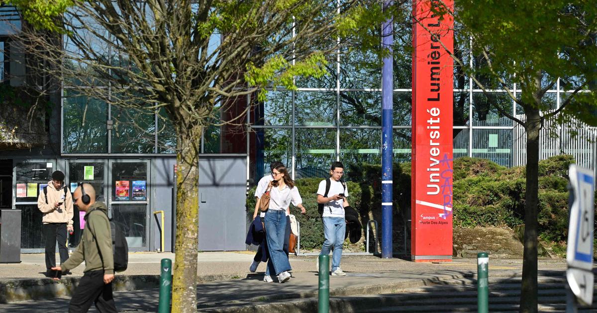 la publication par un professeur d’une liste de «génocidaires à boycotter» crée la polémique