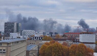 circulation coupée sur le périphérique après un incendie dans un camp de migrants porte de Saint-Ouen