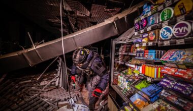 quatre morts et des coupures de courant après des frappes russes massives