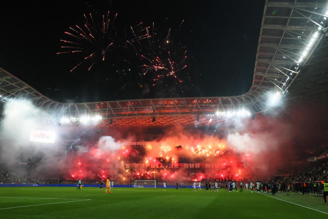 Des blessés légers et des interpellations en marge du match OGC Nice - OM : deux personnes placées en garde à vue - Nice-Matin
