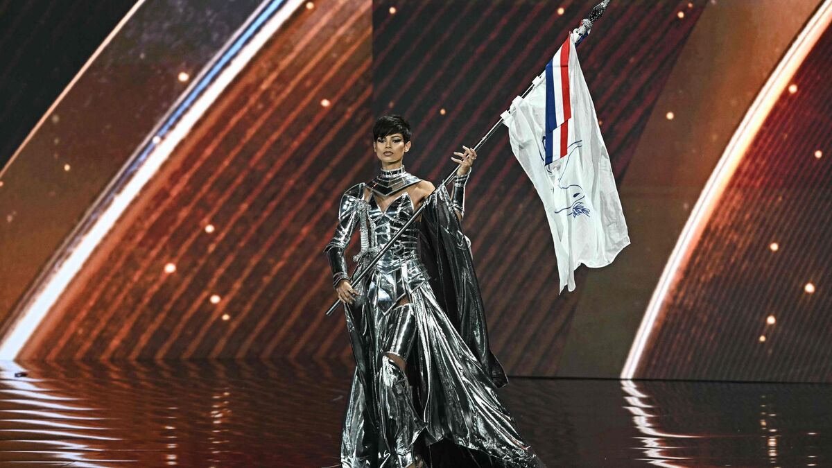 Miss Univers 2025 : découvrez le costume national d’Ève Gilles, en hommage à Jeanne d’Arc