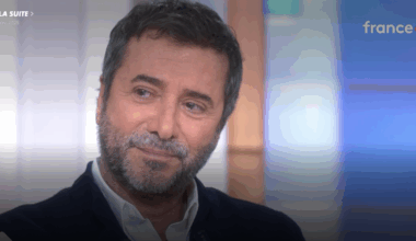 Bernard Montiel ému aux larmes dans «C à vous»