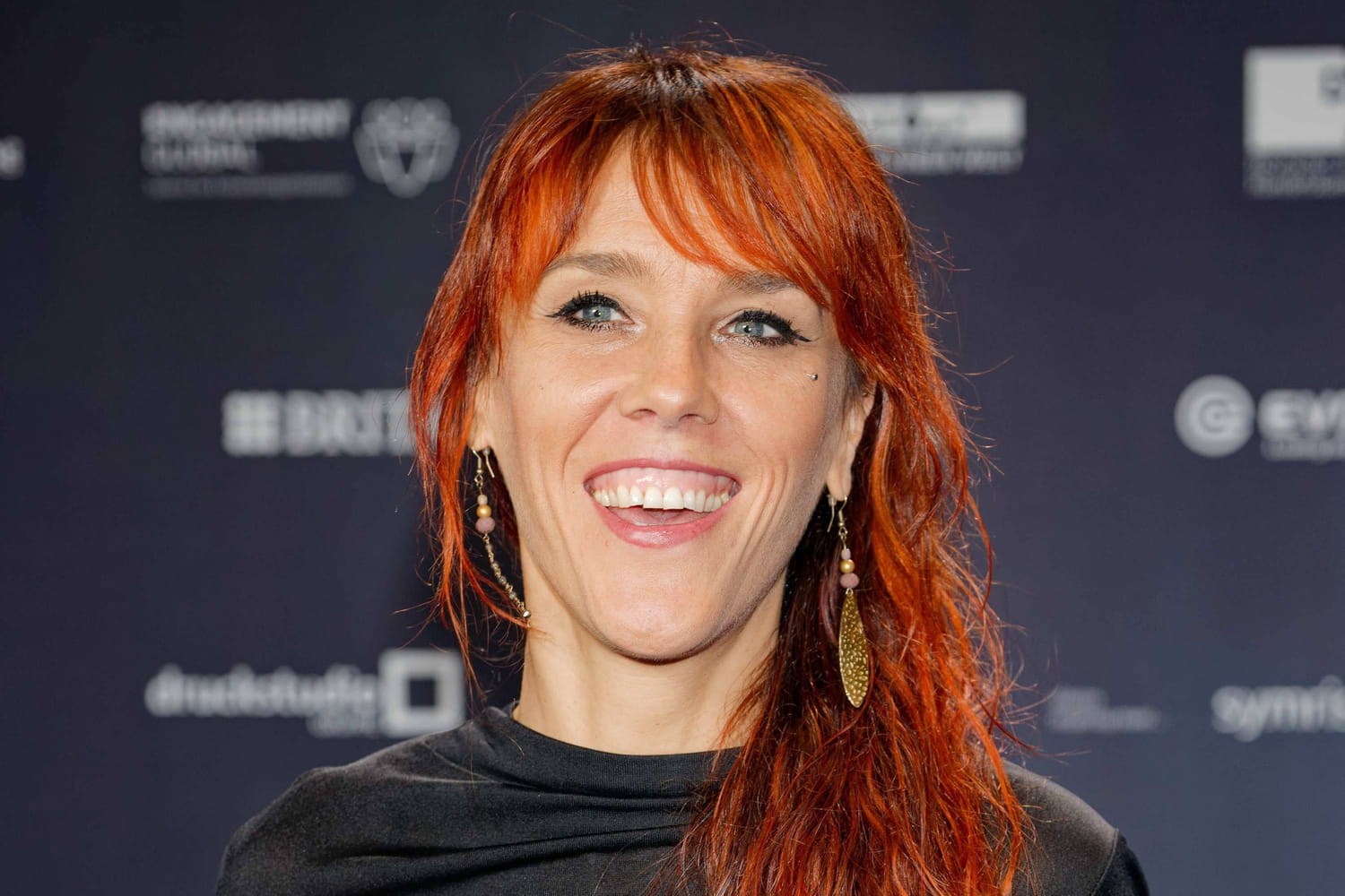 Zaz, honnête sur l'argent qu'elle gagne : "J'ai pu m'acheter..."