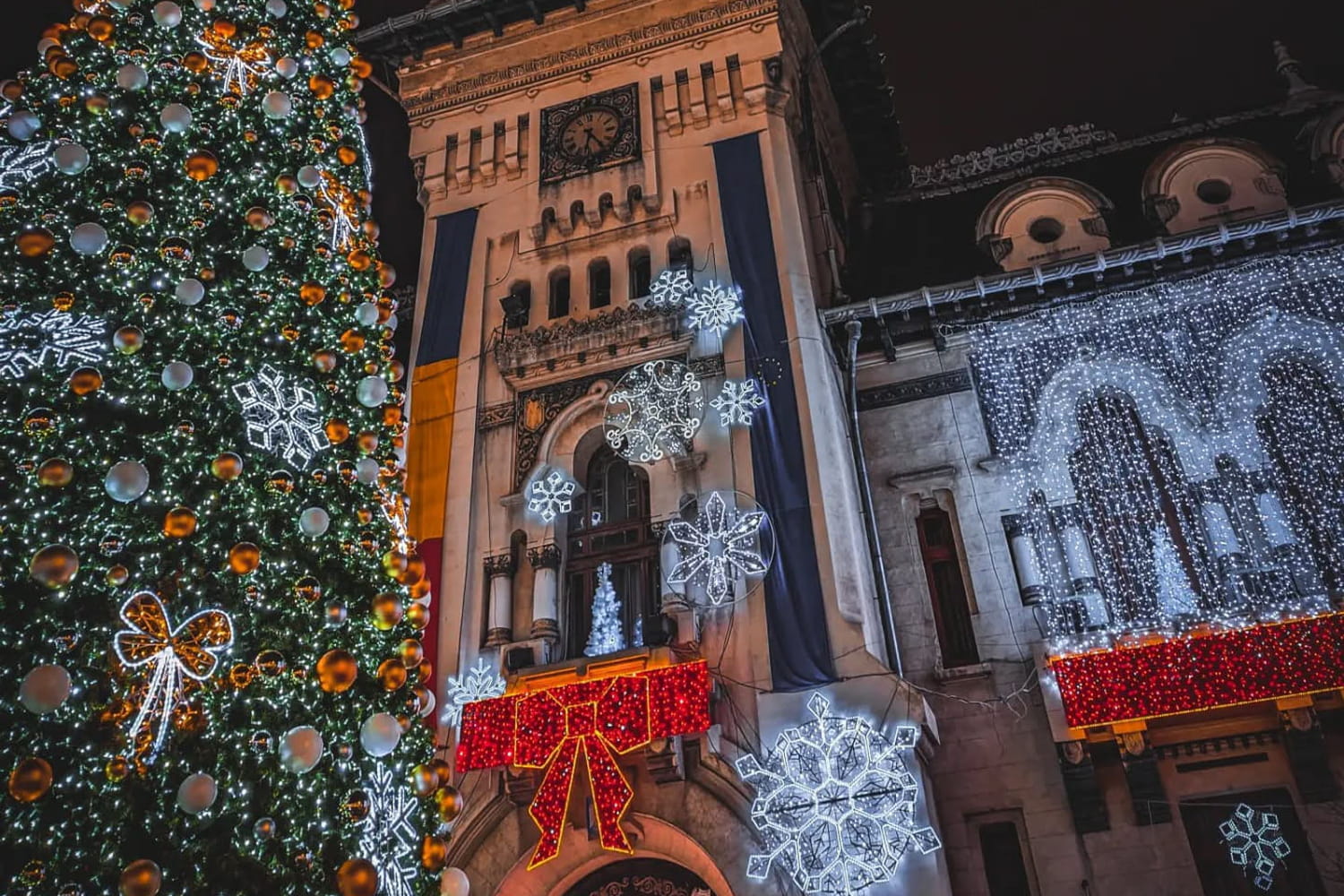 Grand comme 45 stades de foot, ce marché de Noël peu connu est le plus vaste d'Europe
