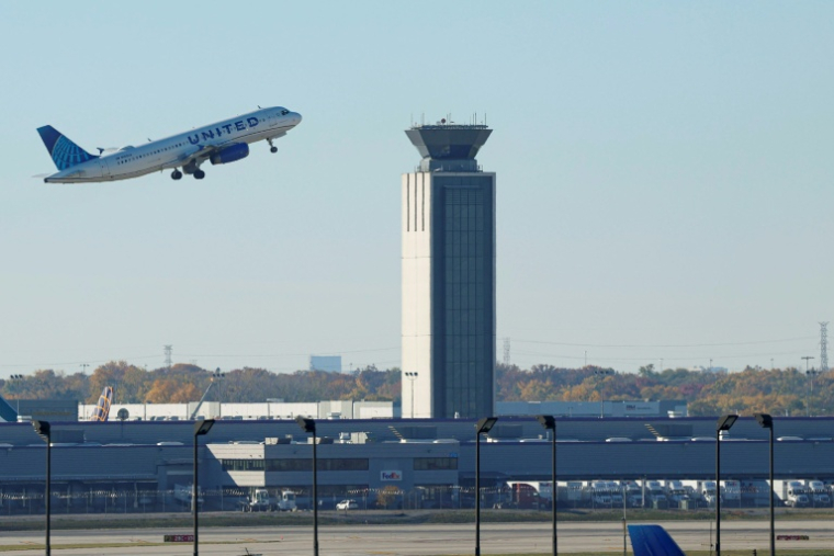 L'aéroport de Chicago O'Hare le 7 novembre 2025 ( AFP / KAMIL KRZACZYNSKI )