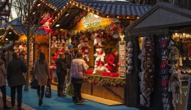 Le Marché de Noël 2025 illumine la Place du Breuil à Firminy