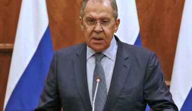 Disgrâce, problème de santé… La machine à rumeurs repart de plus belle après la brève disparition de Sergueï Lavrov en Russie