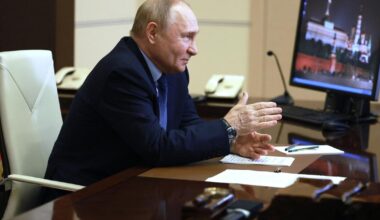 Vladimir Poutine aurait fait reproduire des bureaux à l’identique pour échapper aux renseignements étrangers