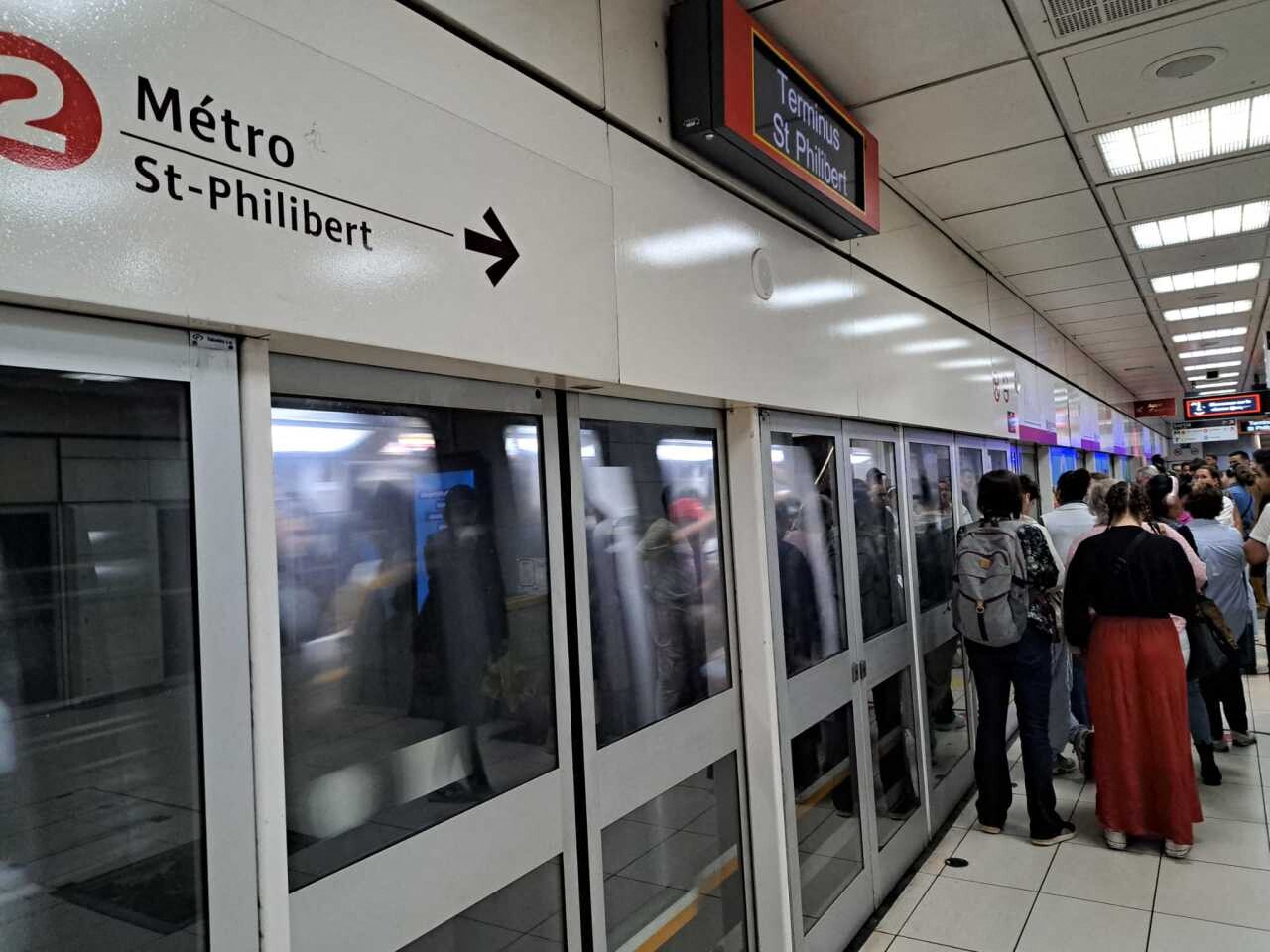 grosse interruption sur la ligne 2 du métro ce vendredi