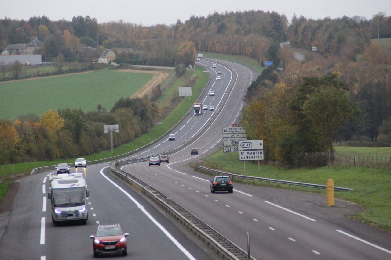 l'A84 fermée cette semaine par endroits