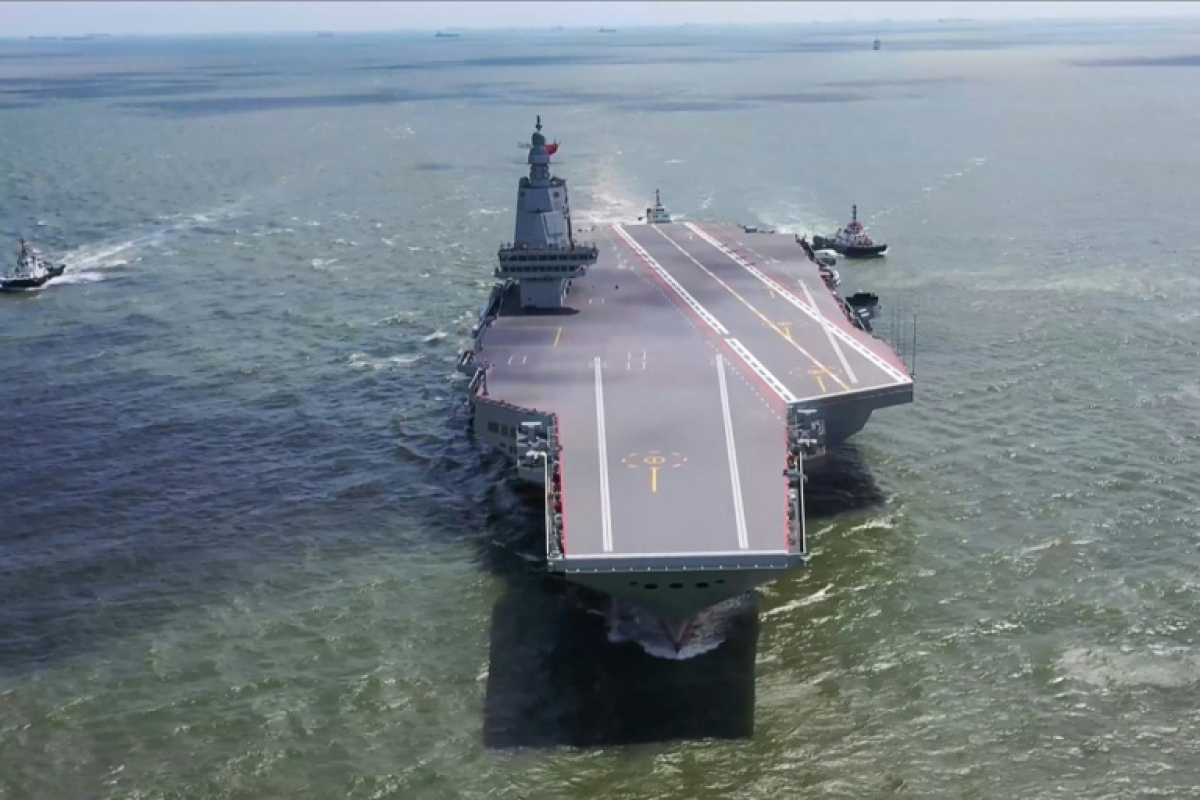 La Chine met en service son troisième porte-avions, symbole de la modernisation de sa marine - 07/11/2025 à 10:15