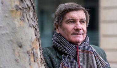 Éric Neuhoff, journaliste au Figaro, élu à l’Académie française