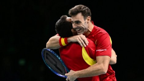 Coupe Davis : L'Espagne en demi-finales : Sports
