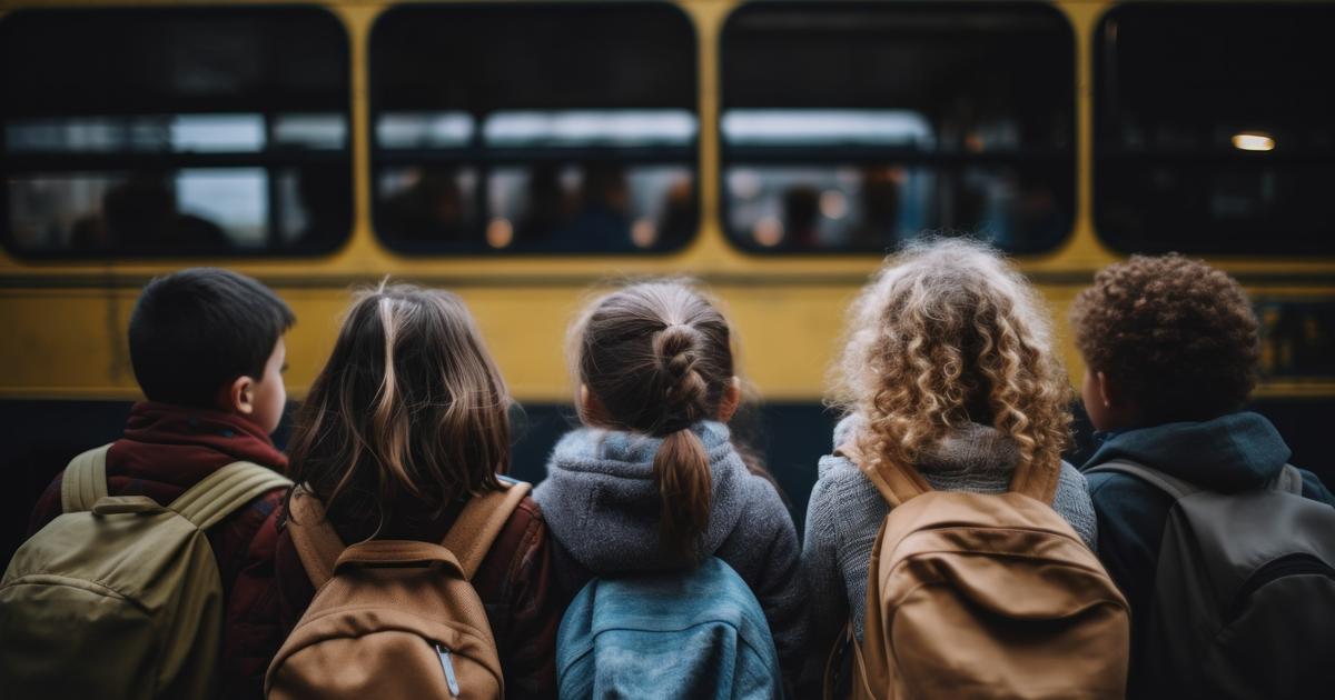 trois enseignants de maternelle à Paris suspendus