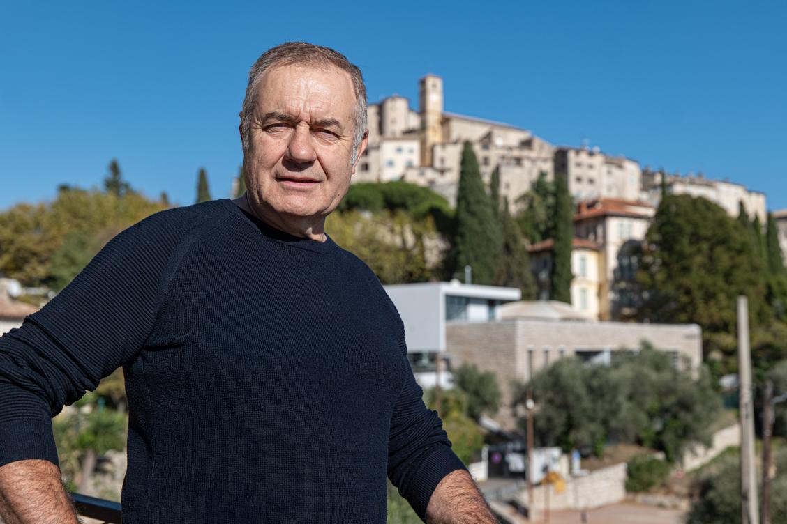 Sans investiture de son parti, un conseiller régional du Rassemblement national brigue la mairie de Carros