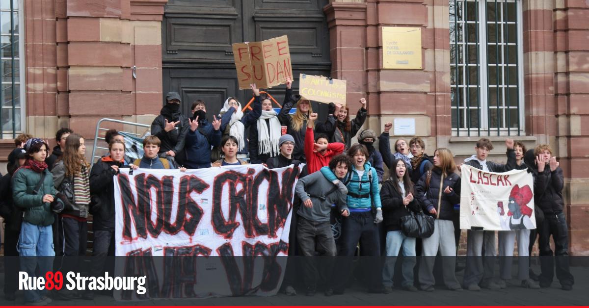des lycéens bloquent Fustel de Coulanges et Les Pontonniers