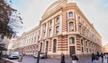 Toulouse : le Capitole retrouve ses couleurs après six ans de restauration
