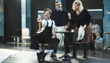 « On rit, on pleure, on pleure de rire » : dans les coulisses de « La Cage aux folles »