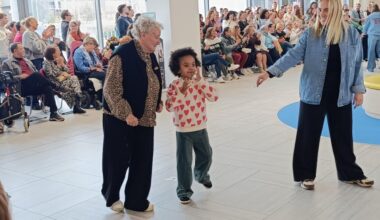 Au Kiabi Village, enfants handicapés et seniors ont joué les mannequins pour la collection "So Easy"