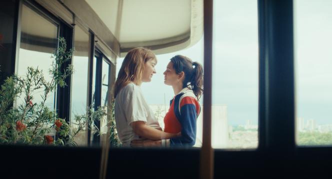 Nadia (Monia Chokri) et Céline (Ella Rumpf) dans « Des preuves d’amour », d’Alice Douard.