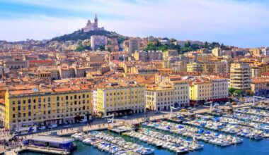 Un mois, deux juridictions : la cour administrative d’appel et le tribunal administratif de Marseille