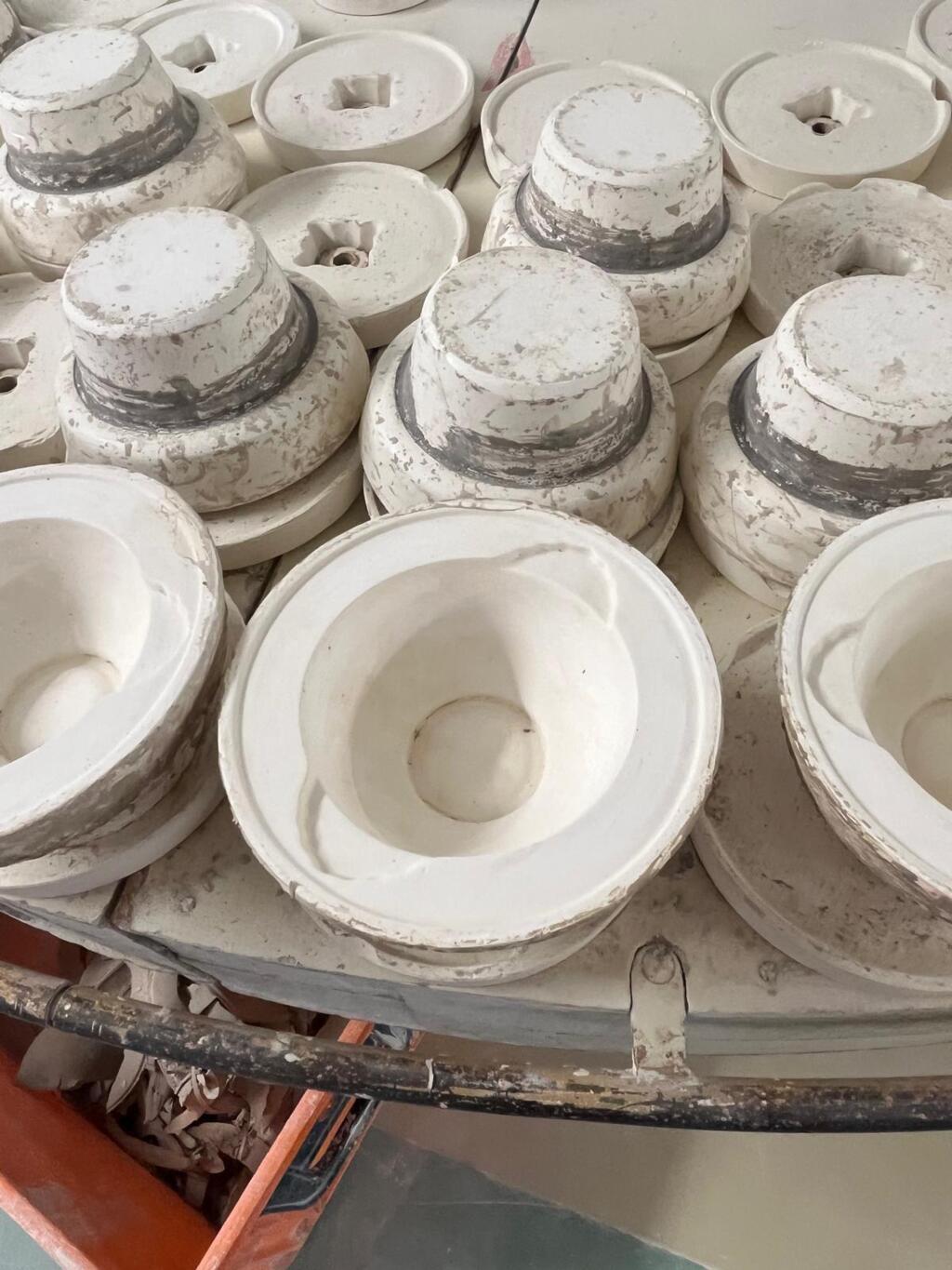 Faïencerie Henriot et ses formes