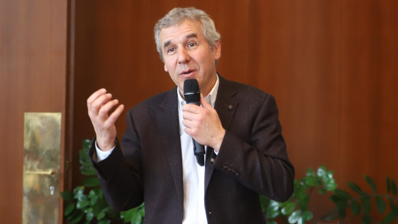 le maire se félicite de la fermeture administrative de deux établissements pas encore prévenus