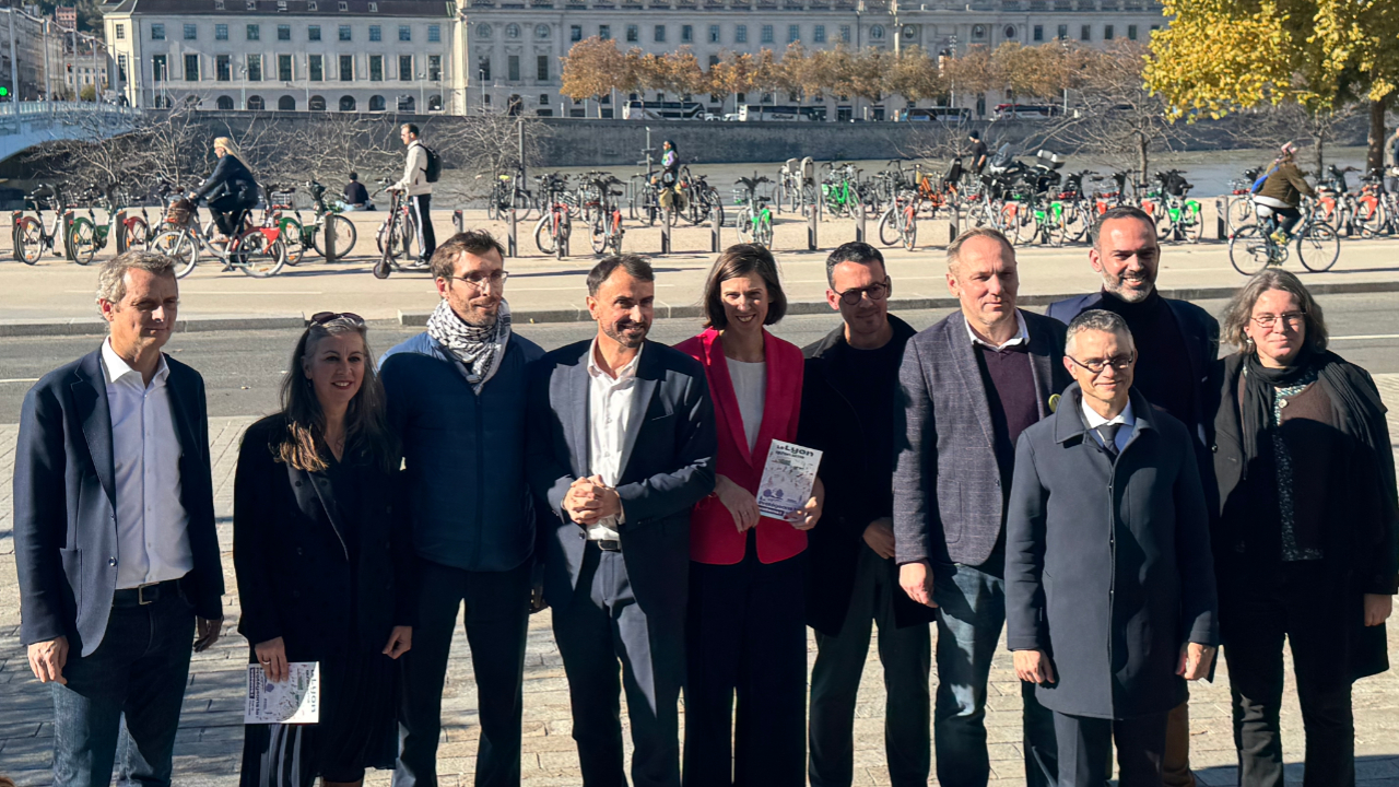 Grégory Doucet lance finalement sa campagne avec la gauche (presque) toute réunie