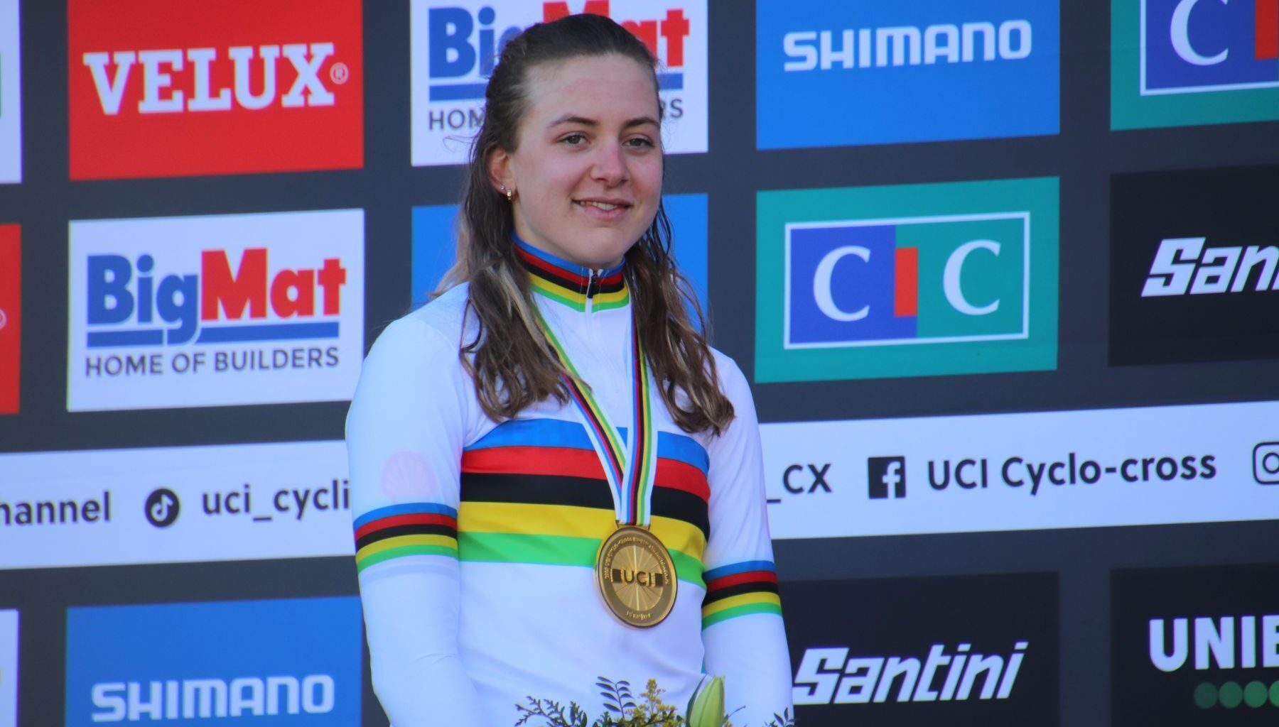 Un contretemps pour Zoe Backstedt - Actualité