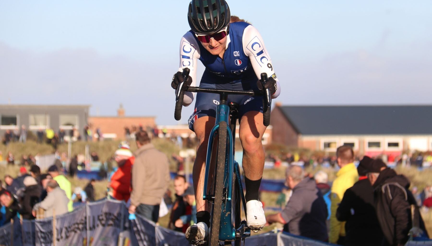 Hélène Clauzel : « Fluide dans le sable » - Actualité