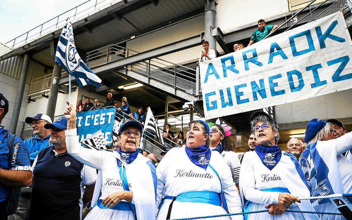 RC Vannes - Grenoble à Rennes : avec près de 30 000 spectateurs, ce choc sera-t-il la plus grosse affluence de l’histoire de la Pro D2 ?