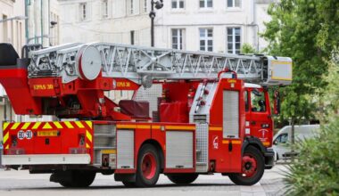 Un tournage de clip de rap dégénère près de Lyon, un immeuble prend feu