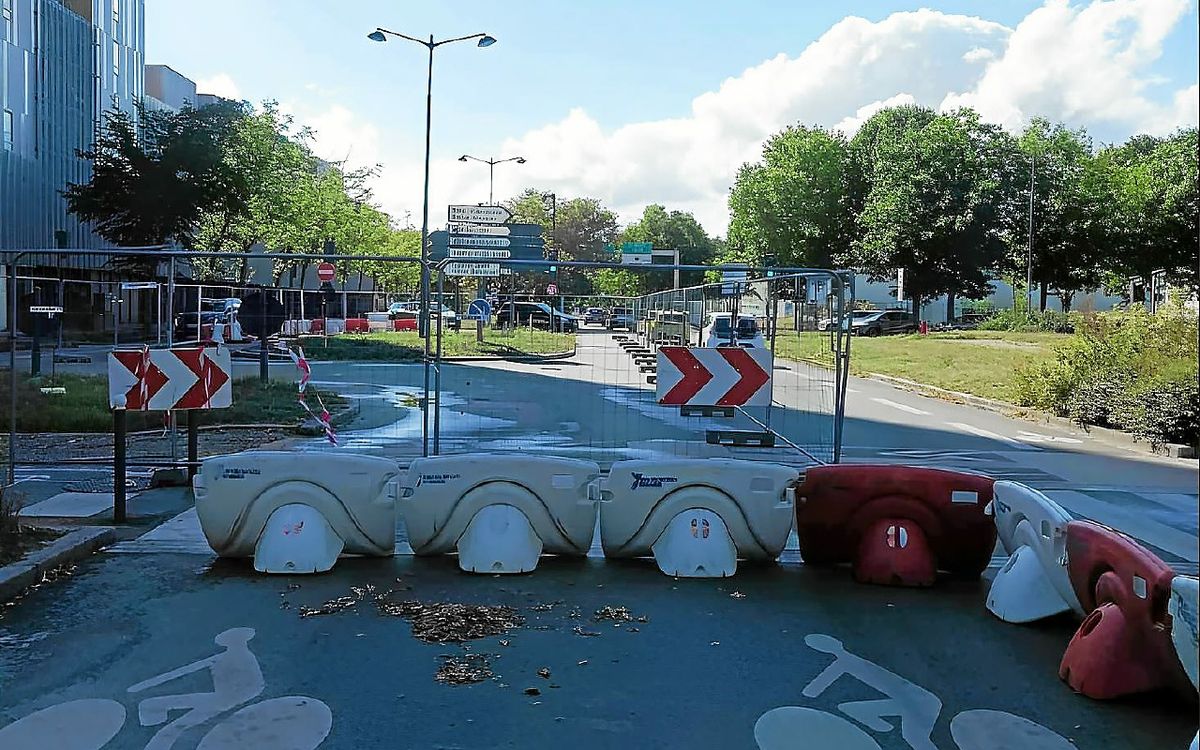 Une seconde fuite d’eau détectée sous ce grand boulevard à Rennes : la circulation restera perturbée jusqu’à Noël