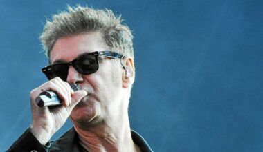 « L’adorer ». C’est certain, vous allez aimer ce voyage dans le temps avec l’auteur-compositeur rennais Étienne Daho