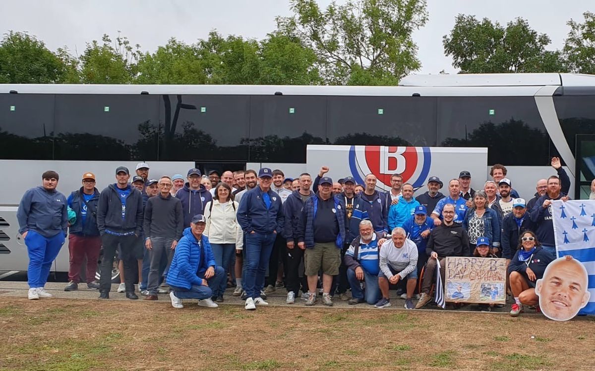 17 cars, 700 abonnés, 20 000 drapeaux, une fan zone… Comment s’organise le déplacement à Rennes pour le match RCV-Grenoble ?