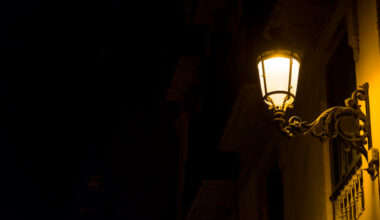 Va-t-il faire tout noir ? Cette ville près de Lyon concerte sa population sur l’avenir de l’éclairage public